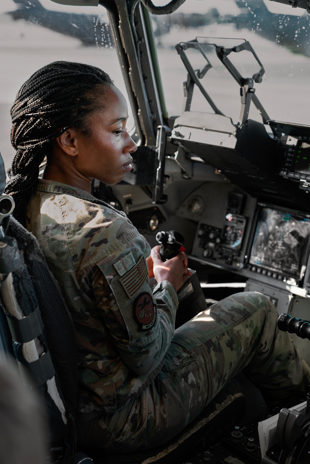 C-17 cockpit during flight